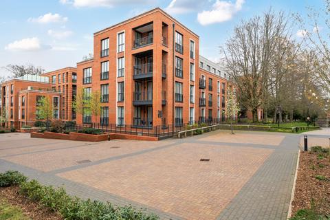 2 bedroom flat for sale, Fellowes Rise, Winchester, Hampshire, SO22