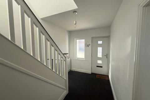 3 bedroom semi-detached house for sale, Savage Road, East Yorkshire YO15