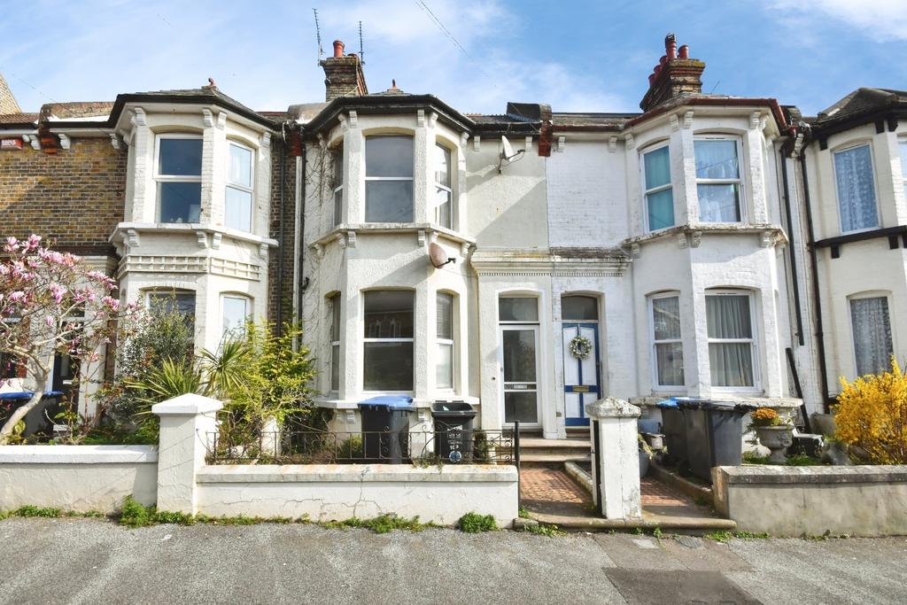 Crescent Road, Ramsgate 3 bed terraced house - £225,000