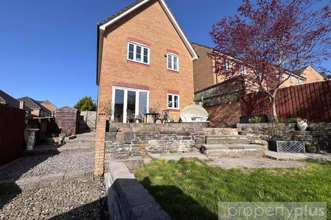 3 bedroom detached house for sale, Cedar Way, Tonyrefail, Rhondda Cynon Taff, CF39