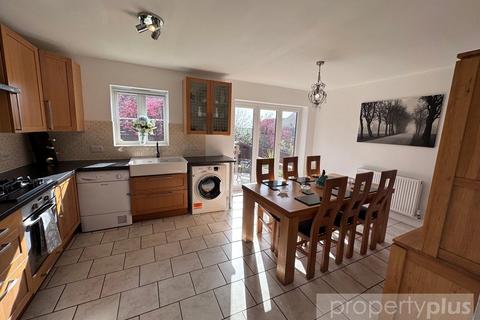3 bedroom detached house for sale, Cedar Way, Tonyrefail, Rhondda Cynon Taff, CF39