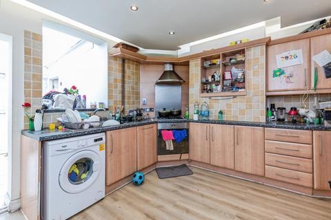 2 bedroom terraced house for sale, Bingham Road, Rochester, Kent, ME2