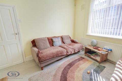 2 bedroom end of terrace house for sale, Madeley Street, Crewe