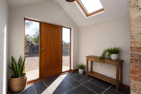 4 bedroom barn conversion to rent, Weston Ditch, Bury St. Edmunds IP28