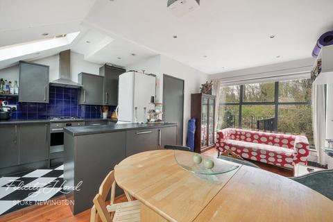 3 bedroom apartment for sale, Listria Park, LONDON