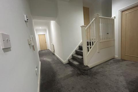 2 bedroom apartment to rent, Roxley Manor, Letchworth Garden City, SG6