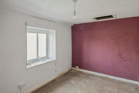 2 bedroom terraced house for sale, 37 Queen Street, Lydney, Gloucestershire, GL15 5LZ