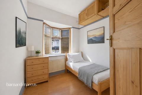 4 bedroom semi-detached house for sale, Cedar Road, Croydon
