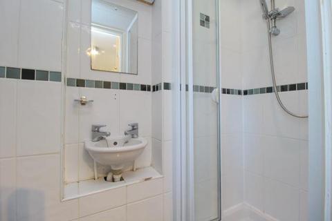 Studio to rent, Monthermer Rd, Cardiff CF24