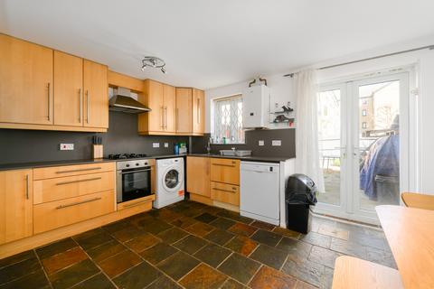 3 bedroom house for sale, Inglewood Close, London, E14