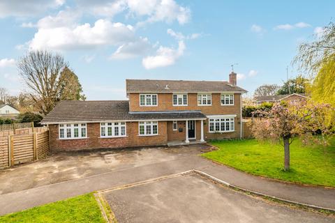 5 bedroom detached house for sale, The Glade, Bucks Horn Oak, Farnham, GU10
