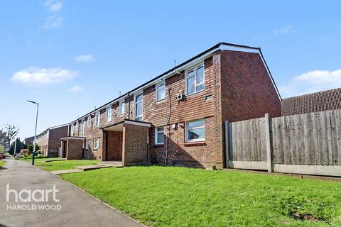 undefined, Hitchin Close, Harold Hill