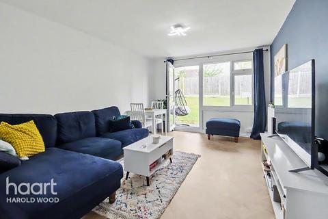 undefined, Hitchin Close, Harold Hill