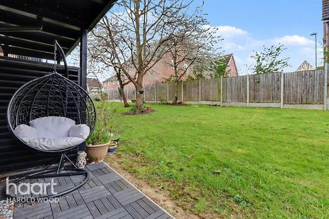 undefined, Hitchin Close, Harold Hill