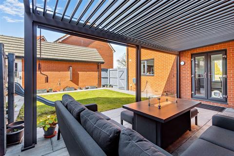 4 bedroom detached house for sale, Saffron Avenue, Wymondham, Norfolk, NR18