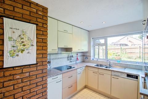 3 bedroom detached bungalow for sale, Bott Road, Coventry