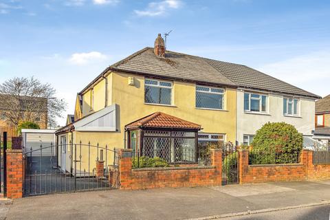 3 bedroom semi-detached house for sale, Brooklands Drive, Leeds, LS14