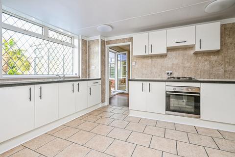 3 bedroom semi-detached house for sale, Brooklands Drive, Leeds, LS14