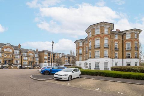 2 bedroom flat for sale, Southlands Drive, London, SW19