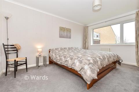 2 bedroom flat for sale, Geoffrey Court, Birchington CT7
