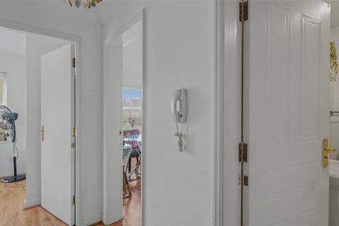 2 bedroom apartment to rent, Old Dickens Heath Road, Solihull B90