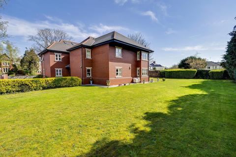 2 bedroom ground floor flat for sale, Brooklands, Millbrook Road, Dinas Powys, The Vale Of Glamorgan. CF64 4BF
