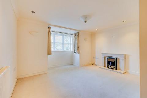 2 bedroom ground floor flat for sale, Brooklands, Millbrook Road, Dinas Powys, The Vale Of Glamorgan. CF64 4BF