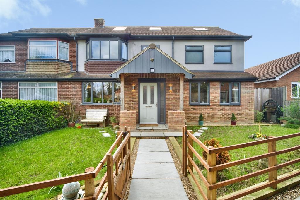 House exterior, garden
