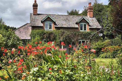 2 bedroom country house for sale, Sunny Bank, Corfton Bache, Craven Arms, Shropshire, SY7 9LE
