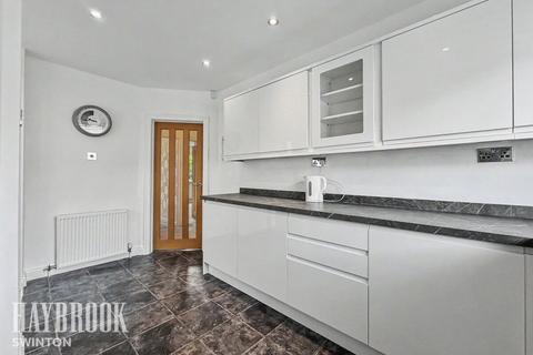 2 bedroom detached bungalow for sale, Rainborough Road, Wath-Upon-Dearne