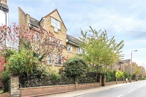 1 bedroom apartment for sale, Naples Court, 72 St. James's Drive, London, SW12