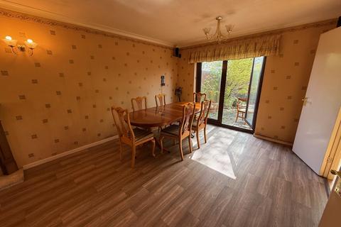 3 bedroom house to rent, Saruman Lane, Northampton, NN3