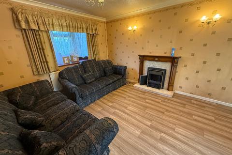 3 bedroom house to rent, Saruman Lane, Northampton, NN3