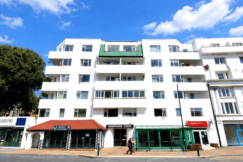 1 bedroom apartment to rent, Hampshire Court, Bournemouth, BH2