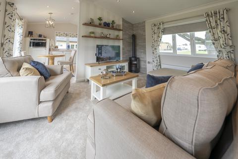 2 bedroom park home for sale, Preston, Lancashire, PR4