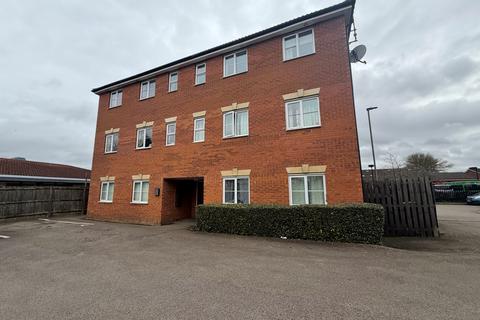 2 bedroom flat to rent, Manning Road, NORTHAMPTON, NN3
