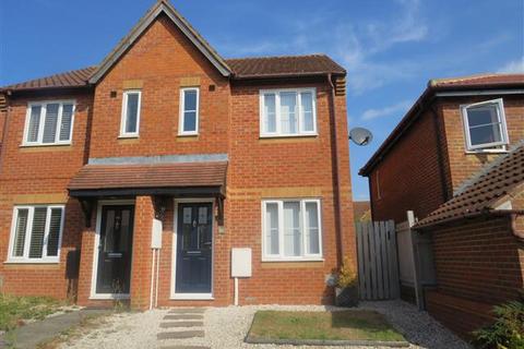 2 bedroom property to rent, Cressey Avenue, MILTON KEYNES, MK5