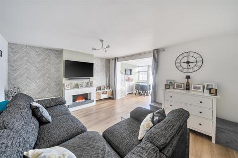 3 bedroom terraced house for sale, Chaucer Avenue, Paulsgrove