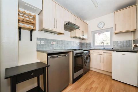 2 bedroom flat for sale, Cobden Avenue, SOUTHAMPTON, Hampshire, SO18