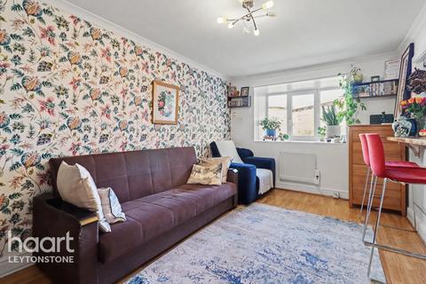 1 bedroom flat for sale, South Birkbeck Road, LONDON