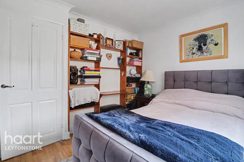 1 bedroom flat for sale, South Birkbeck Road, LONDON