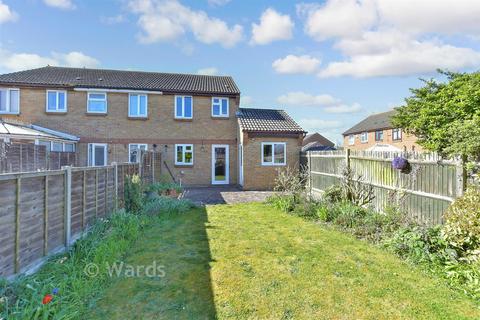 2 bedroom end of terrace house for sale, Drakes Close, Upchurch ME9