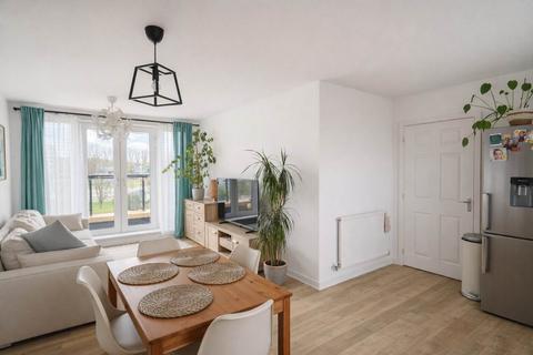2 bedroom flat for sale, Airoh End, Haywood Village