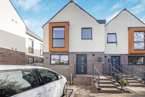 Semi-detached house - Arle Avenue, Cheltenham, Gloucestershire, GL51 8LE