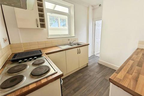 3 bedroom terraced house to rent, Samuel Road, Hampshire PO1