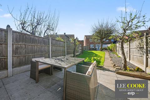 3 bedroom semi-detached house for sale, Rose Crescent, Telford TF1