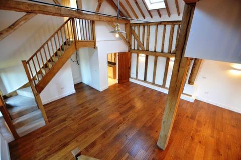 3 bedroom barn conversion to rent, Radwell, nr Baldock, Hertfordshire