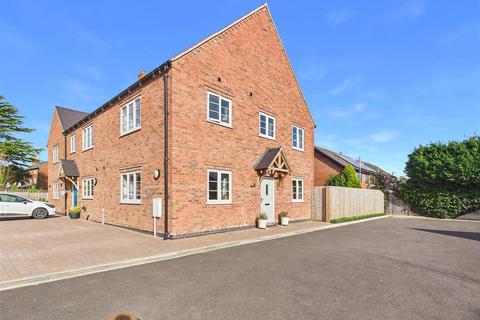3 bedroom semi-detached house for sale, Elizabeth Grove, Elford, Tamworth