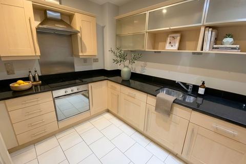 2 bedroom apartment for sale, Stoneleigh, Knighton Park Road, Stoneygate