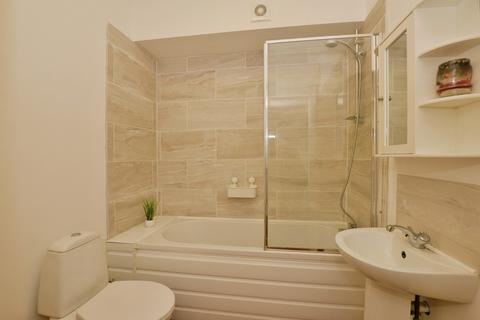 1 bedroom maisonette for sale, Dunes Road, Greatstone, New Romney, Kent, TN28
